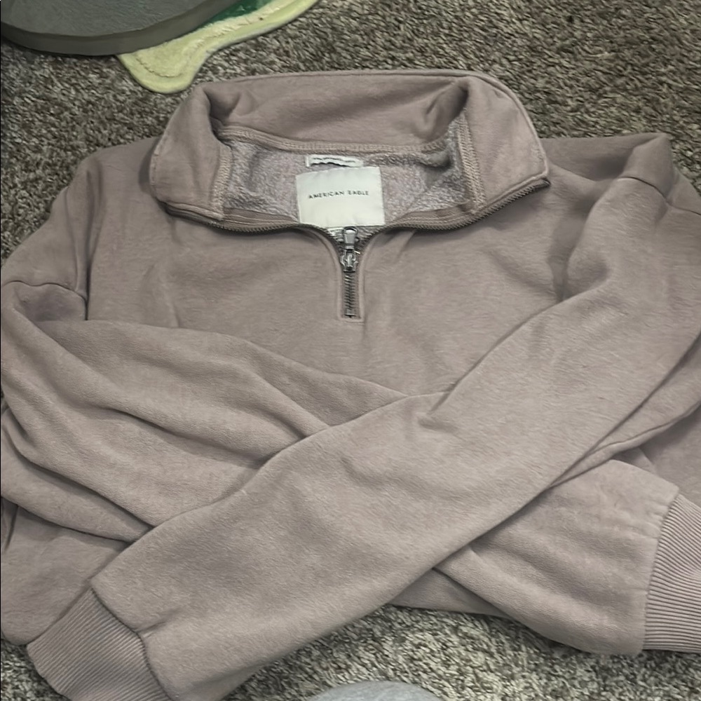 American Eagle Outfitters Men's Gray Sweater